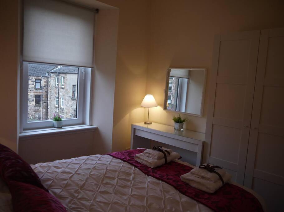Fabulous Location, One Bedroom West End Flat, Just Off Byres Rd, Close To Sec & Hydro Glasgow Exterior photo