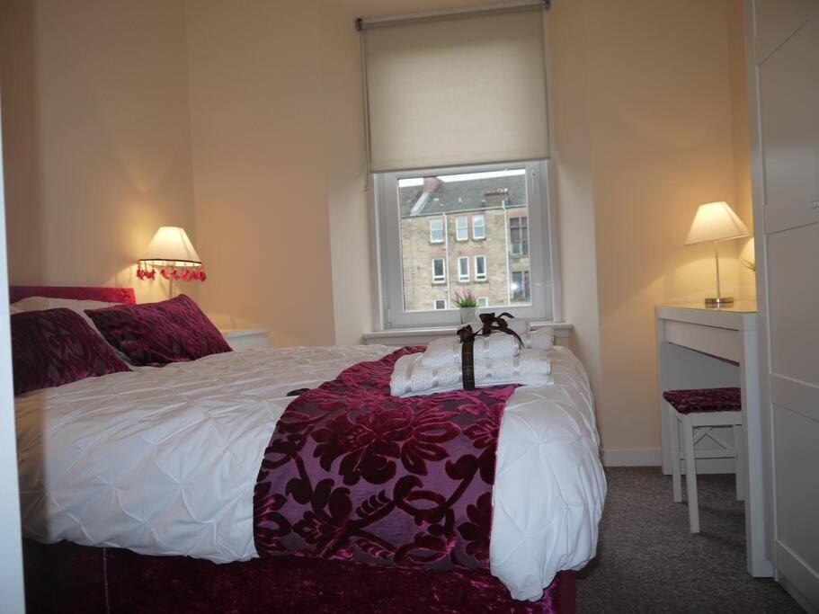 Fabulous Location, One Bedroom West End Flat, Just Off Byres Rd, Close To Sec & Hydro Glasgow Exterior photo